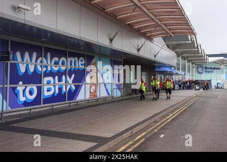 Aeroporto di Birmingham, Inghilterra 19 aprile 2024 - GV dell'aeroporto BHX di Birmingham in Inghilterra. Credito: Interrompi stampa Media/Alamy Live News Foto Stock