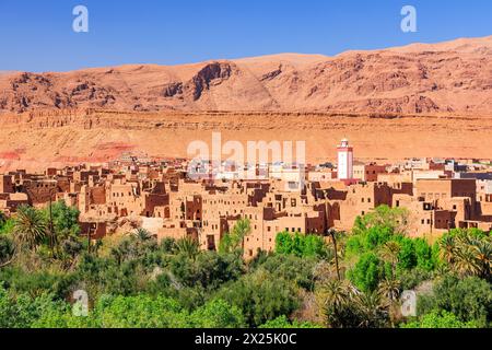 Tinghir Oasis, Marocco. Antica architettura berbera nella gola di Todra, sulle montagne dell'Atlante. Foto Stock