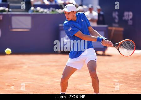 18 aprile 2024; Real Club de Tenis Barcelona 1899, Barcellona, Spagna: ATP 500 Barcelona Open Banc Sabadell Tennis, giorno 4; Mateo Arnaldi (ITA) Foto Stock