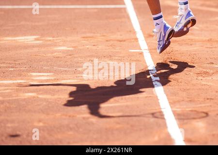 18 aprile 2024; Real Club de Tenis Barcelona 1899, Barcellona, Spagna: ATP 500 Barcelona Open Banc Sabadell Tennis, giorno 4; Mateo Arnaldi (ITA) Foto Stock