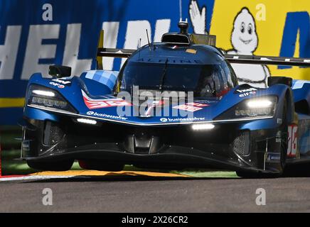 Imola, Francia. 20 aprile 2024. © PHOTOPQR/OUEST FRANCE/Franck Dubray ; Imola ; 20/04/2024 ; Sport Automobile WEC championnat du monde d' endurance sur le circuit d' Imola en Italie. TEAM DI RESISTENZA ALPINA n° 36 pilotée par Nicolas Lapierre, Mick Schumacher, Matthieu Vaxivière (foto Franck Dubray) - 6 ORE DI IMOLA 20 APRILE 2024 credito: MAXPPP/Alamy Live News Foto Stock