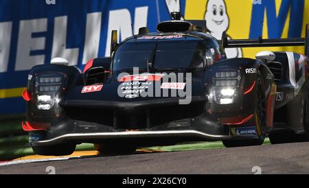 Imola, Francia. 20 aprile 2024. © PHOTOPQR/OUEST FRANCE/Franck Dubray ; Imola ; 20/04/2024 ; Sport Automobile WEC championnat du monde d' endurance sur le circuit d' Imola en Italie. Imo80 TOYOTA GAZOO RACING n° 8 pilotée par Sébastien Buemi, Brendon Hartley, Ryo Hirakawa (foto Franck Dubray) - 6 ORE DI IMOLA 20 APRILE 2024 credito: MAXPPP/Alamy Live News Foto Stock