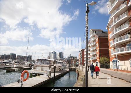 Vista di Neptune Marina, Ipswich, Suffolk nel Regno Unito Foto Stock