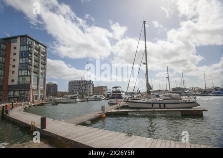 Vista di Neptune Marina, Ipswich, Suffolk nel Regno Unito Foto Stock