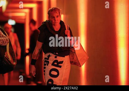 Stoccarda, Baden-Wuerttemberg, Germania. 20 aprile 2024. Bethanie Mattek-Sands (USA) dopo il suo match nel 47. Porsche Tennis Grand Prix Stuttgart - WTA500 (immagine di credito: © Mathias Schulz/ZUMA Press Wire) SOLO PER USO EDITORIALE! Non per USO commerciale! Foto Stock