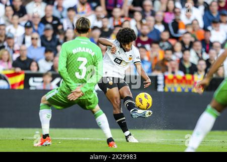 Peter Federico di Valencia durante la partita di calcio della Liga spagnola tra Valencia CF e Real Betis Balompie il 20 aprile 2024 allo stadio Mestalla di Valencia, Spagna Foto Stock