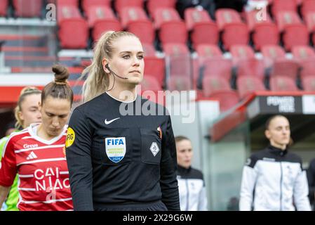 Liegi, Belgio. 20 aprile 2024. Nella foto durante una partita di calcio femminile tra la Standard Femina de Liege e la OHL nella 5a partita nei play off della stagione 2023 - 2024 nella belga lotto Womens Super League, sabato 20 aprile 2024 a Liegi, BELGIO. Crediti: Sportpix/Alamy Live News Foto Stock