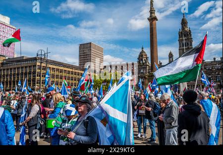 Believe in Scotland Rally a George Square, Glasgow il 20 aprile 2024 Foto Stock