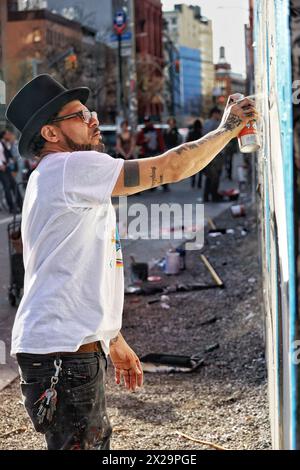 New York, Stati Uniti. 1 aprile 2023. Daily Life, New York, USA. Crediti: Nidpor/Alamy Live News Foto Stock