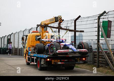 Shanghai, Cina. 21 aprile 2024. 22 TSUNODA Yuki (jap), Visa Cash App RB F1 Team VCARB 01, azione durante il Gran Premio di Formula 1 Lenovo Chinase 2024, 5° round del Campionato del mondo di Formula 1 2024 dal 19 al 21 aprile 2024 sul circuito Internazionale di Shanghai, a Shanghai, Cina - foto DPPI credito: media DPPI/Alamy Live News Foto Stock