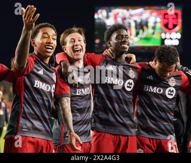 Toronto, Canada. 20 aprile 2024. I giocatori del Toronto FC festeggiano dopo aver sconfitto la New England Revolution in una partita di calcio della MLS a Toronto, sabato 20 aprile 2024. (Foto di Michael Chisholm/Sipa USA) credito: SIPA USA/Alamy Live News Foto Stock