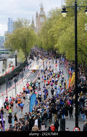 Londra, Regno Unito. 21 aprile 2024 Maratona di Londra TCS 2024. Crediti: Matthew Chattle/Alamy Live News Foto Stock