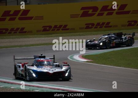 Imola, Italia. 19 aprile 2024. NÂ 20 BMW M TEAM WRT -BEL -BMW M Hybrid V8 -HY durante WEC - 6 ore di Imola, gara Endurance a Imola, Italia, 19 aprile 2024 credito: Agenzia fotografica indipendente/Alamy Live News Foto Stock