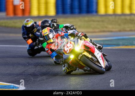 55 SUCHET Sebastien, (sui), SUCHET Valentin, (sui), RAYMOND Guillaume, (fra), HONDA CBR 1000 R, NATIONAL MOTOS, (fra), Superstock, azione durante la 24 ore motociclistica di le Mans 2024 dal 18 al 21 aprile, a le Mans, Francia - foto Alexandre Guillaumot / DPPI Foto Stock