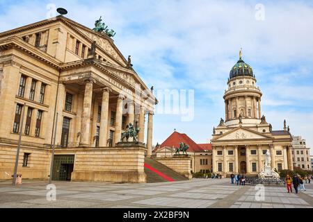 Konzerthaus, Neue Kirche, Gendarmenmarkt Berlin, Germania Foto Stock