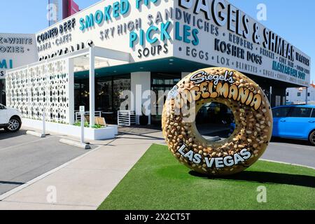 Siegel's Bagelmania Convention Center, Las Vegas, Nevada; gastronomia ebraica che serve bagel tradizionali in stile newyorkese e altre prelibatezze kosher. Foto Stock