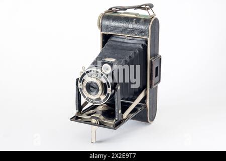 Uno dei primi modelli della Kodak Junior 620, fotocamera a film rotolato di medio formato. Prodotto nel 1933 - 1939. Foto Stock