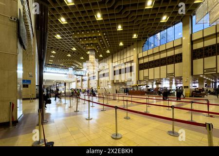 Aeroporto internazionale Jinnah di Karachi all'interno e lounge delle partenze Foto Stock