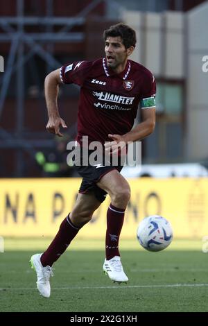 Federico Fazio di Salernitana durante la partita di calcio di serie A tra Salernitana e Fiorentina allo Stadio Arechi di Salerno - domenica 21 aprile 2024. Sport - calcio . (Foto di Alessandro Garofalo/Lapresse) Foto Stock