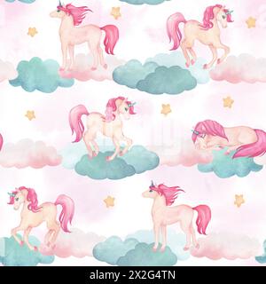 Motivo acquerello senza cuciture con illustrazione di graziosi unicorni su nuvole con arcobaleno, stelle, in colori rosa e turchese, macchie rosa astratte Foto Stock