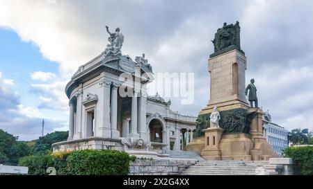 monumento a jose miguel gomez Foto Stock