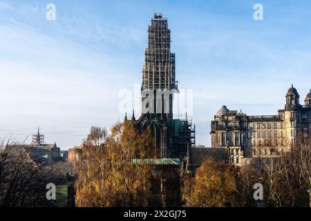 Vista esterna della Cattedrale di Glasgow. Scozia, Regno Unito. La cattedrale di Glasgow è la cattedrale più antica della Scozia continentale Foto Stock