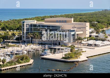 Guy Harvey Oceanographic Center, Halmos College of Natural Sciences & Oceanography, Nova Southeastern University Fort Lauderdale, Florida, 5 aprile 2024 Foto Stock