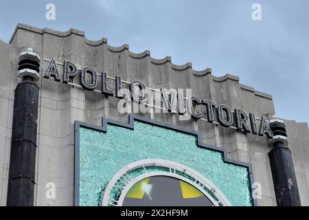 L'Apollo Victoria Theatre, un teatro del West End su Wilton Road nel quartiere di Westminster di Londra Foto Stock