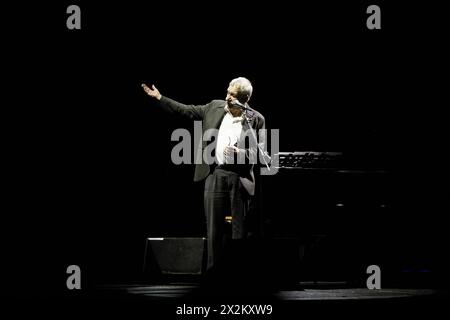 Paolo Conte in concerto al Teatro Arcimboldi di Milano 17/06/2022 Foto Stock