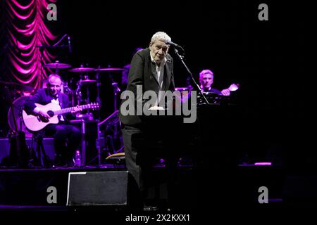 Paolo Conte in concerto al Teatro Arcimboldi di Milano 17/06/2022 Foto Stock