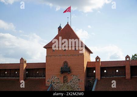 Trakai, Lituania - 11 settembre 2023 - castello medievale - torre d'ingresso Foto Stock