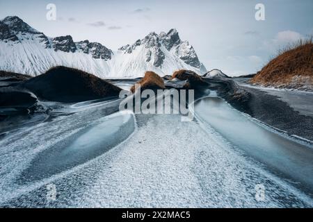 Geografia / viaggi, Islanda, Vestrahorn, Stokksnes, ULTERIORI DIRITTI-AUTORIZZAZIONE-INFO-NON-DISPONIBILI Foto Stock