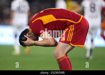 Roma, Italie. 22 aprile 2024. Sardar Azmoun di Roma reagisce durante la partita di campionato italiano di serie A tra AS Roma e Bologna FC il 22 aprile 2024 allo Stadio Olimpico di Roma - Photo Federico Proietti/DPPI Credit: DPPI Media/Alamy Live News Foto Stock