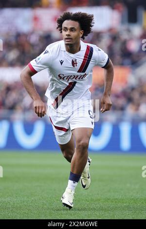 Roma, Italie. 22 aprile 2024. Joshua Zirkzee di Bologna in azione durante la partita di calcio di serie A tra AS Roma e Bologna FC il 22 aprile 2024 allo Stadio Olimpico di Roma, Italia - Photo Federico Proietti/DPPI Credit: DPPI Media/Alamy Live News Foto Stock