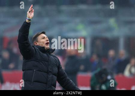 Javier Zanetti Vicepresidente del FC Internazionale festeggia la vittoria al termine della partita di serie A 2023/24 tra AC Milan e FC Internazionale allo Stadio San Siro. Punteggio finale; Milan 1: 2 Inter. Foto Stock