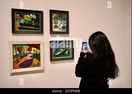 Londra, Regno Unito. Espressionisti, Kandinsky, Munter e Blue Rider. Rassegna stampa per la nuova mostra alla Tate Modern dal 25 aprile al 20 ottobre 2024. Crediti: michael melia/Alamy Live News Foto Stock