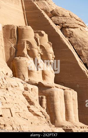 Il tempio di Ramsete II e della sua regina Nefertari ad Abu Simbel, Assuan, Egitto Foto Stock