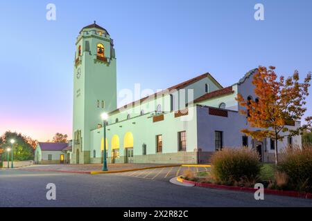 Boise, Idaho, USA al Boise Depot al crepuscolo autunnale. Foto Stock