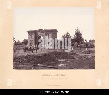 Fotografia d'epoca della guerra civile americana: "Gateway of Cemetery, Gettysburg". Dalla serie di Alex Gardner Incidents of the War, 1868 Foto Stock