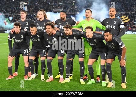 Roma, Italia. 23 aprile 2024. La Juventus FC sta potendo per la semifinale di Coppa Italia tra SS Lazio e Juventus FC allo Stadio Olimpico il 23 aprile 2024 a Roma. Crediti: Nicola Ianuale/Alamy Live News Foto Stock