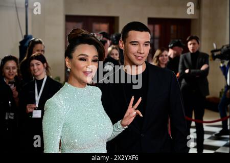 Verona Pooth und Sohn San Diego Pooth bei der Verleihung des Felix Burda Award 2024 all'Hotel Adlon Kempinski. Berlino, 21.04.2024 Foto Stock