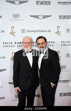 Heinz Spengler und Adnan Maral bei der Verleihung des Felix Burda Award 2024 all'Hotel Adlon Kempinski. Berlino, 21.04.2024 Foto Stock