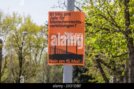 Ein Abstimmungsplakat wirbt für ein nein zur Übernahme der EU-Verordnung über die Europäische Grenz- und Küstenwache. DAS Schweizer Stimmvolk wird AM Foto Stock