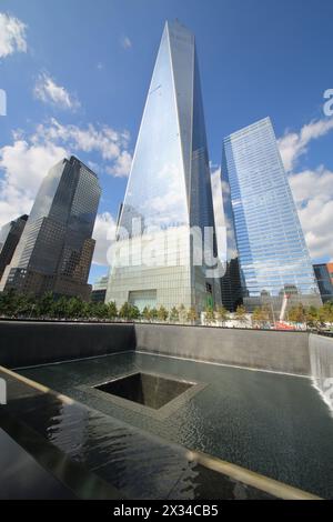 NEW YORK, USA - 7 settembre 2014: World Trade Center e National September 11 Memorial and Museum Foto Stock