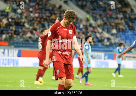 San Pietroburgo, Russia. 24 aprile 2024. Aleksandr Martynovich (4) di Rubin visto durante la partita di calcio di Premier League russa tra Zenit San Pietroburgo e Rubin Kazan alla Gazprom Arena. Punteggio finale; Zenit 0:2 Rubin. Credito: SOPA Images Limited/Alamy Live News Foto Stock