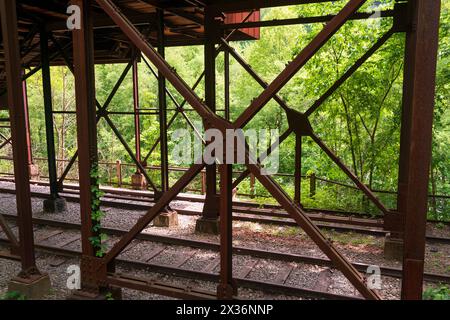 Nuttallburg Coal Conveyor and Tpple presso il New River Gorge National Park in West Virginia, USA Foto Stock