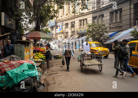 Indien, Westbengalen, Kolkata, Netayi Subat Road, Strassenszene Foto Stock