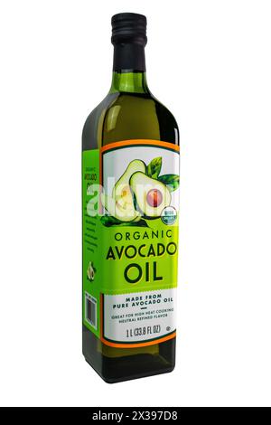 Olio di avocado biologico su sfondo bianco Foto Stock