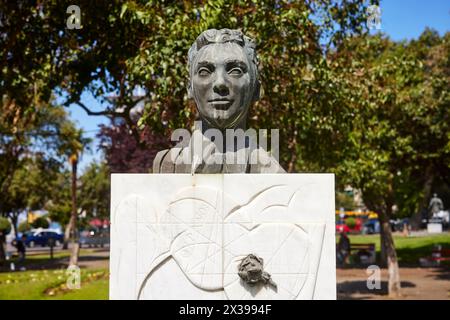 Salonicco, regione della città greca della Macedonia nel nord della Grecia busto Monumento di Takis Kanellopoulos Pavlos Melas Park Foto Stock