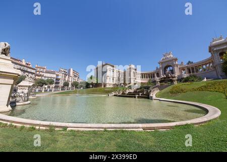 MARSIGLIA, FRANCIA - 1 agosto 2016: Fontana del Palazzo Longchamp, museo delle Belle Arti, costruito a metà del XIX secolo. Foto Stock